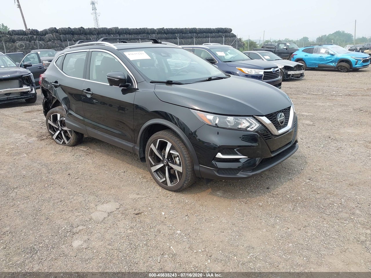 JN1BJ1CW8NW****** · 2022 NISSAN ROGUE SPORT SL AWD XTRONIC CVT