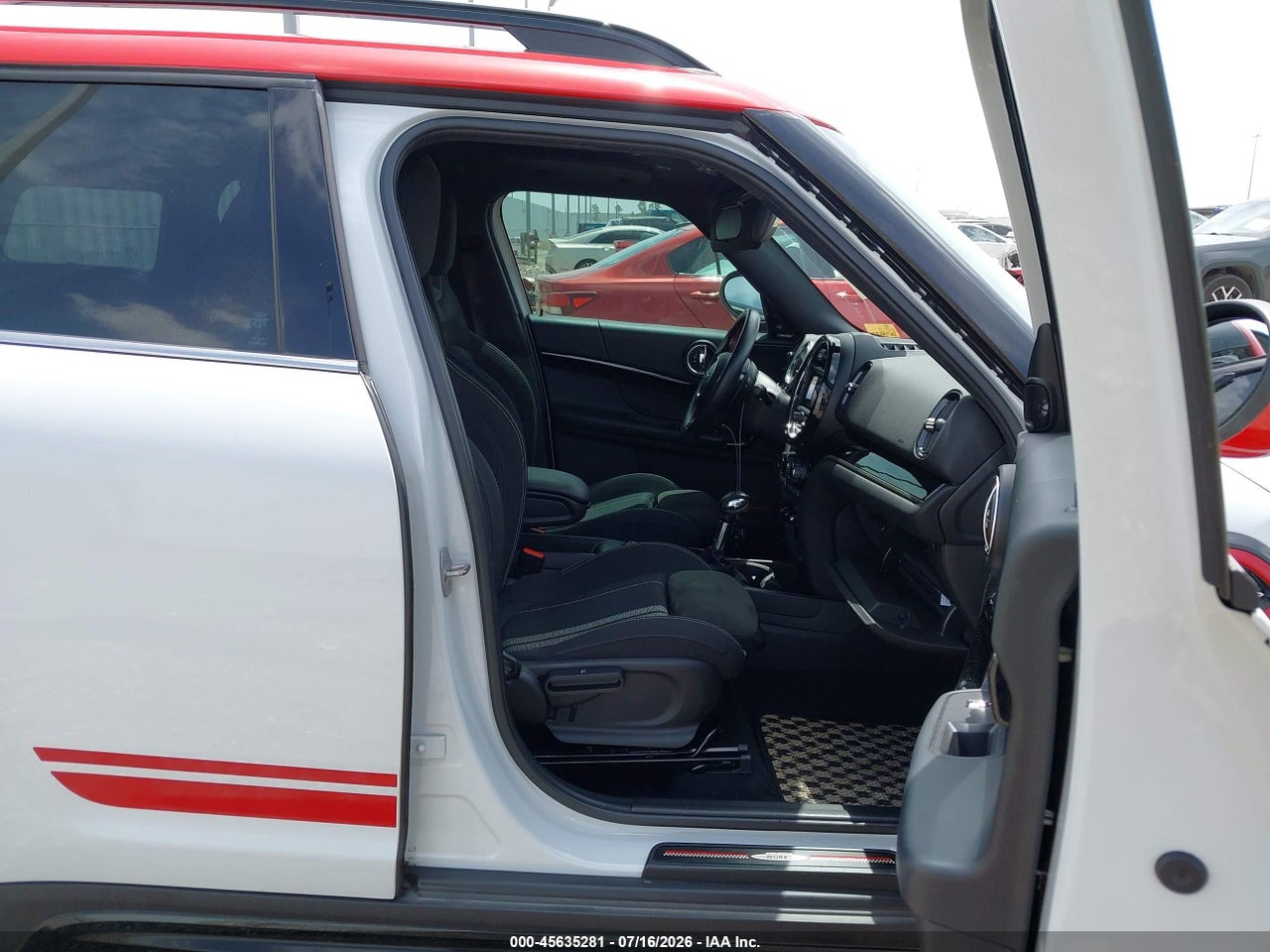 2019 MINI COUNTRYMAN JOHN COOPER WORKS · 5/11