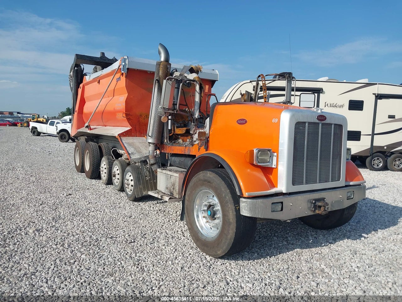 2009 PETERBILT 365  