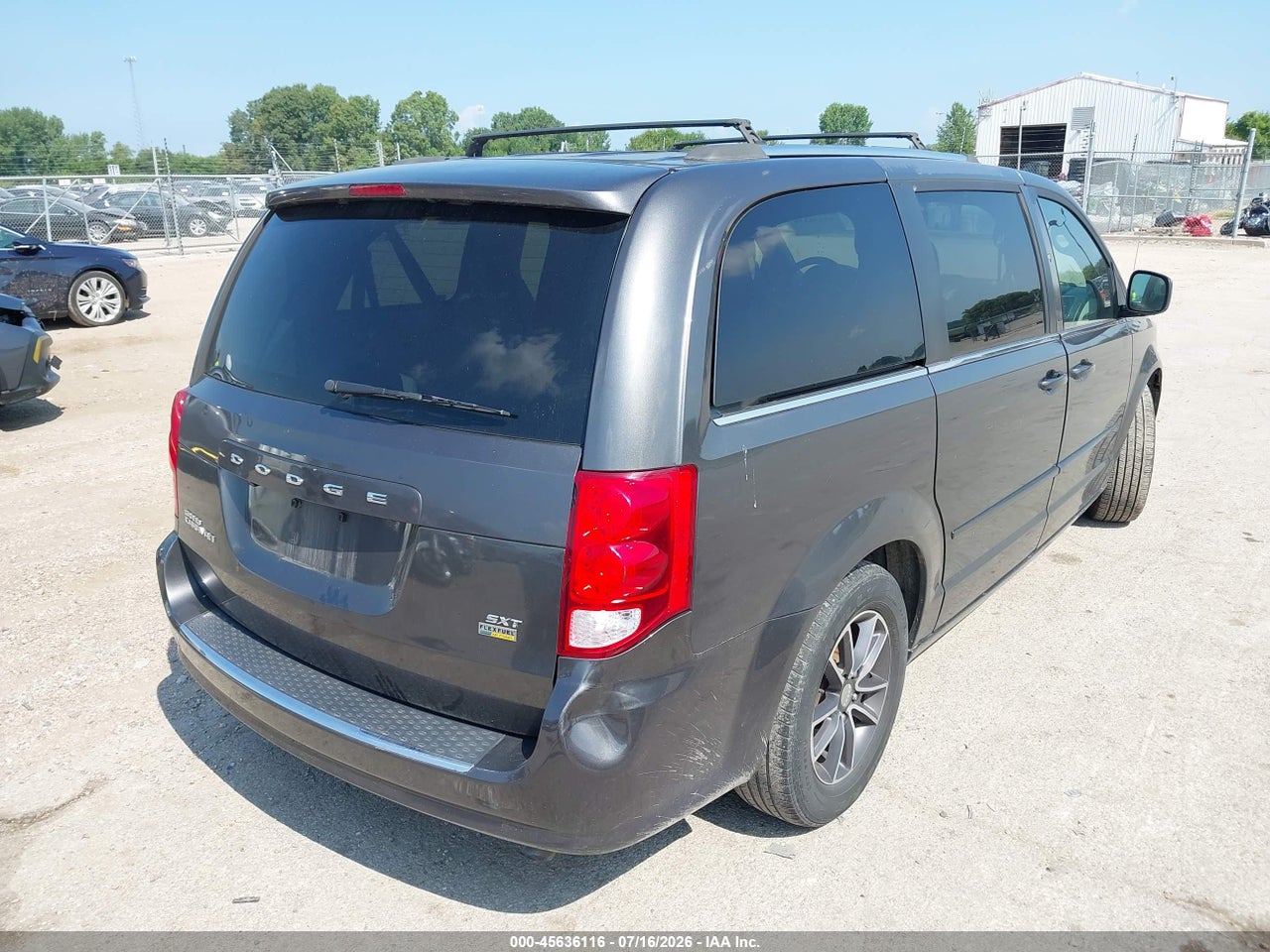 2017 DODGE GRAND CARAVAN SXT · 4/11