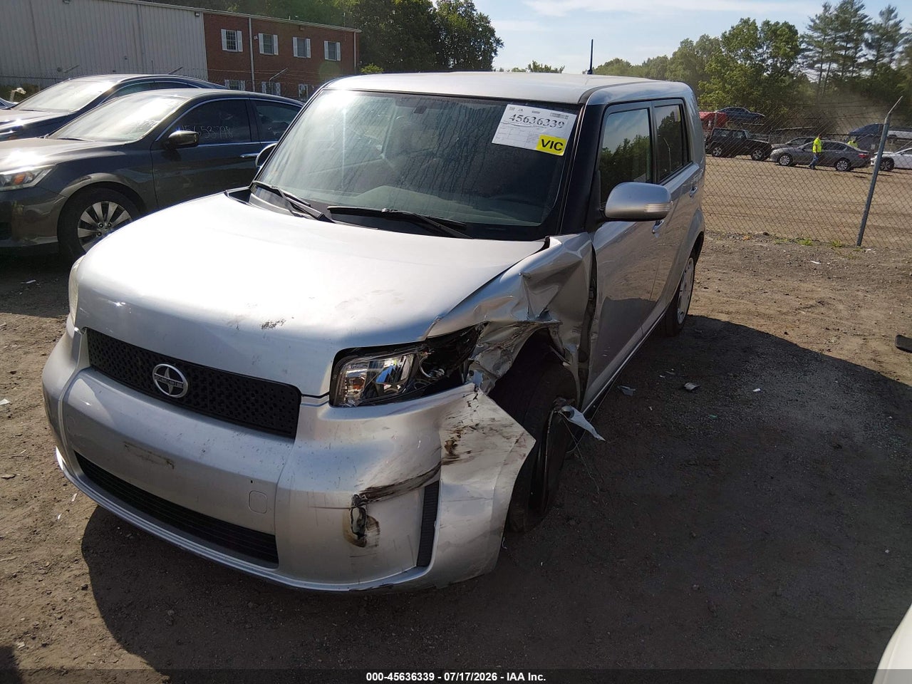 2009 SCION XB   · 2/11