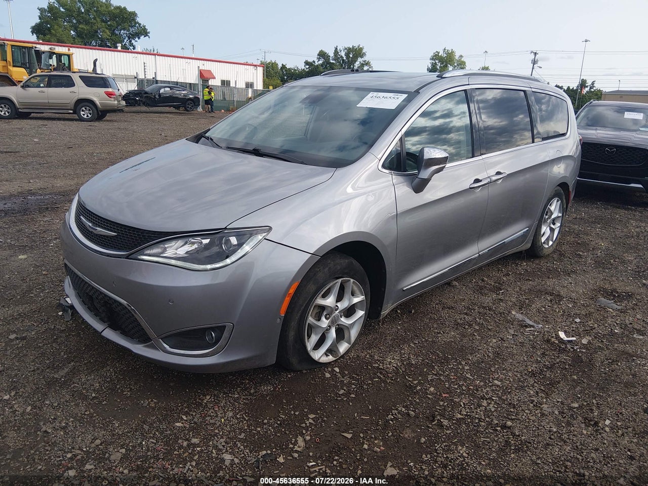 2020 CHRYSLER PACIFICA LIMITED · 2/11