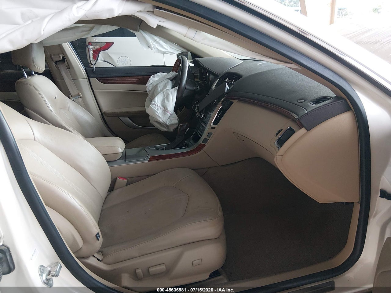 2011 CADILLAC CTS LUXURY · 5/10