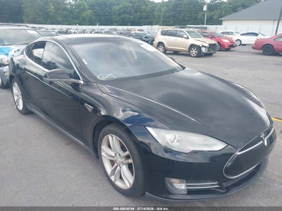2014 TESLA MODEL S P85