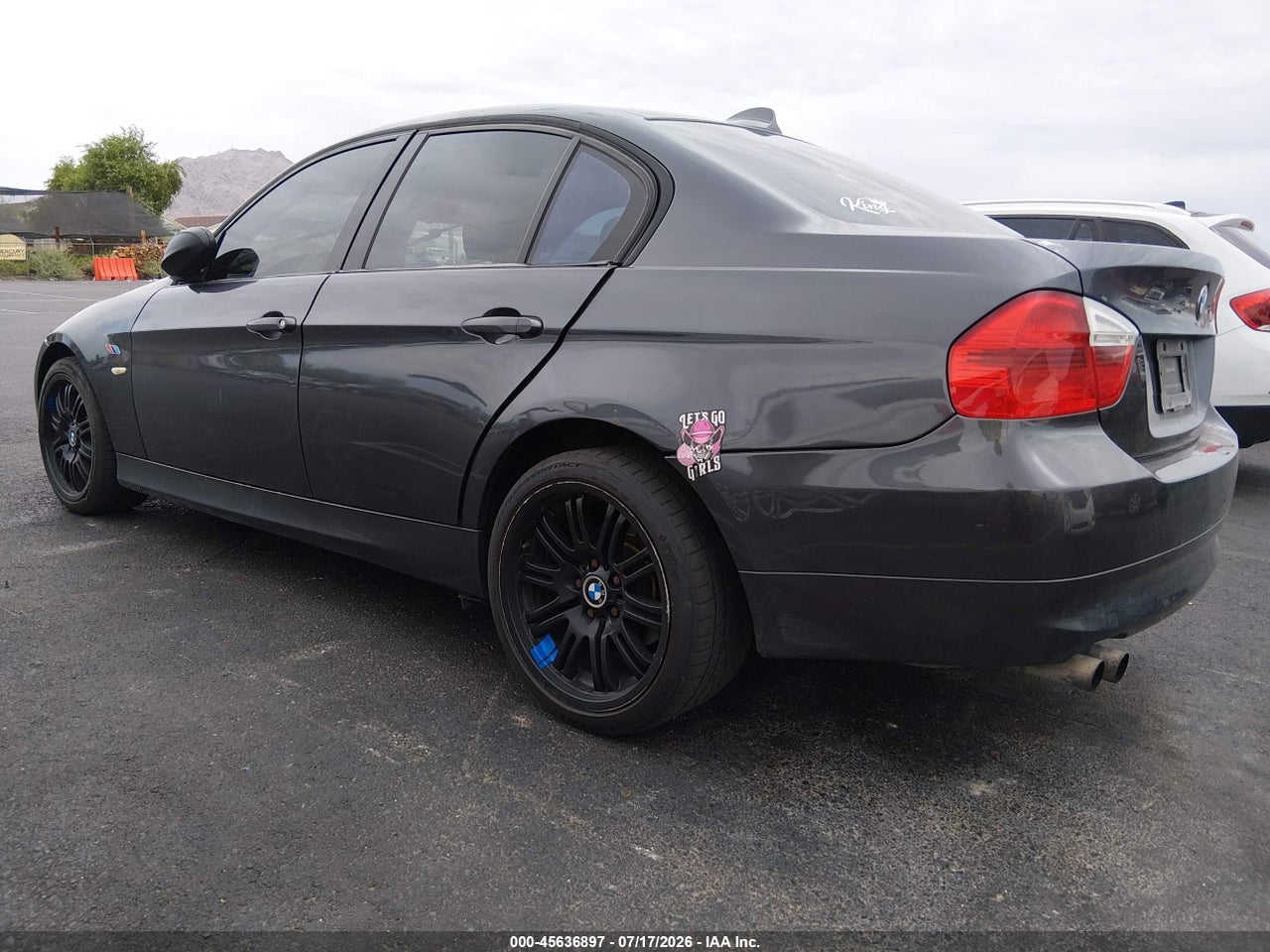 2008 BMW 328XI   · 3/11