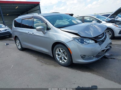 2C4RC1GG9HR****** · 2017 CHRYSLER PACIFICA LIMITED