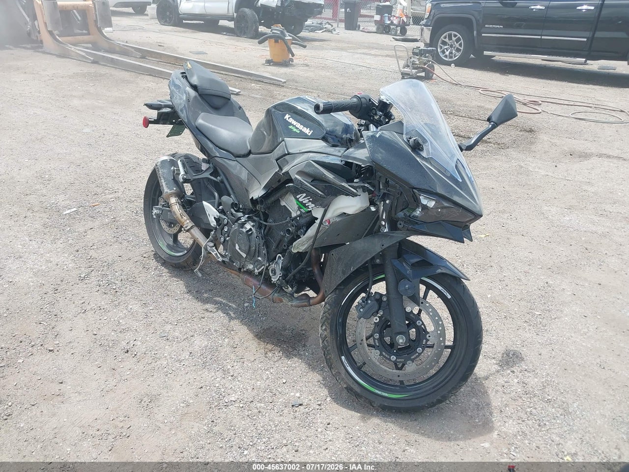 ML5EXGH13RD****** · 2024 KAWASAKI EX500 H