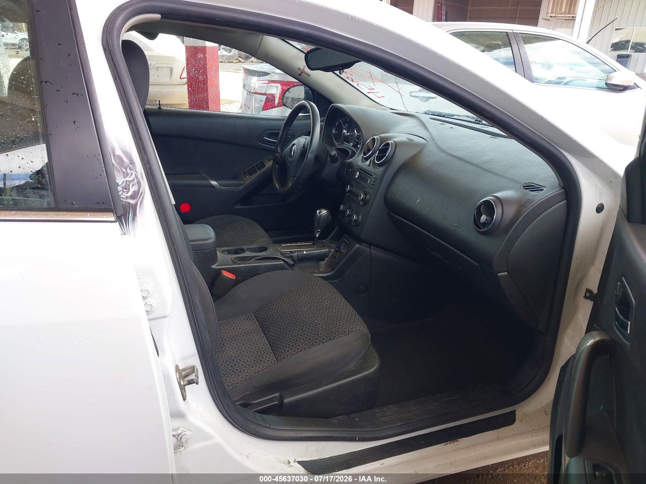 2009 PONTIAC G6   · 5/5
