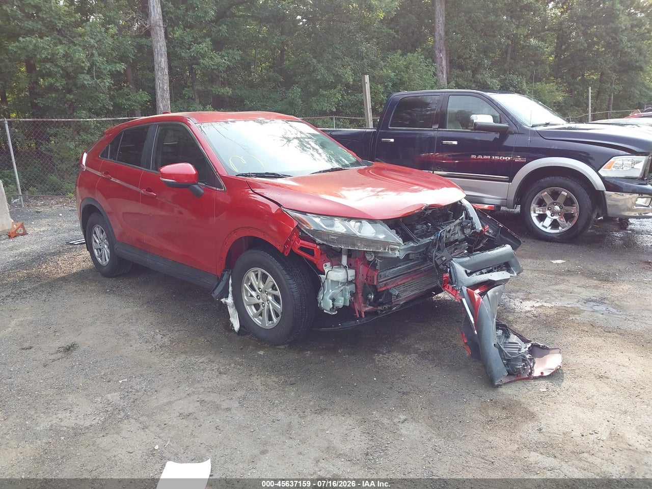 JA4AS3AA3JZ****** · 2018 MITSUBISHI ECLIPSE CROSS ES