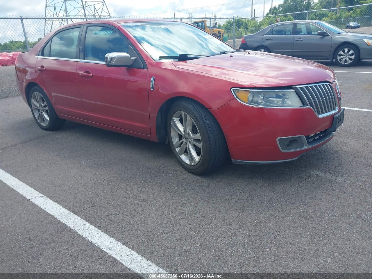 3LNHL2GC3BR****** · 2011 LINCOLN MKZ