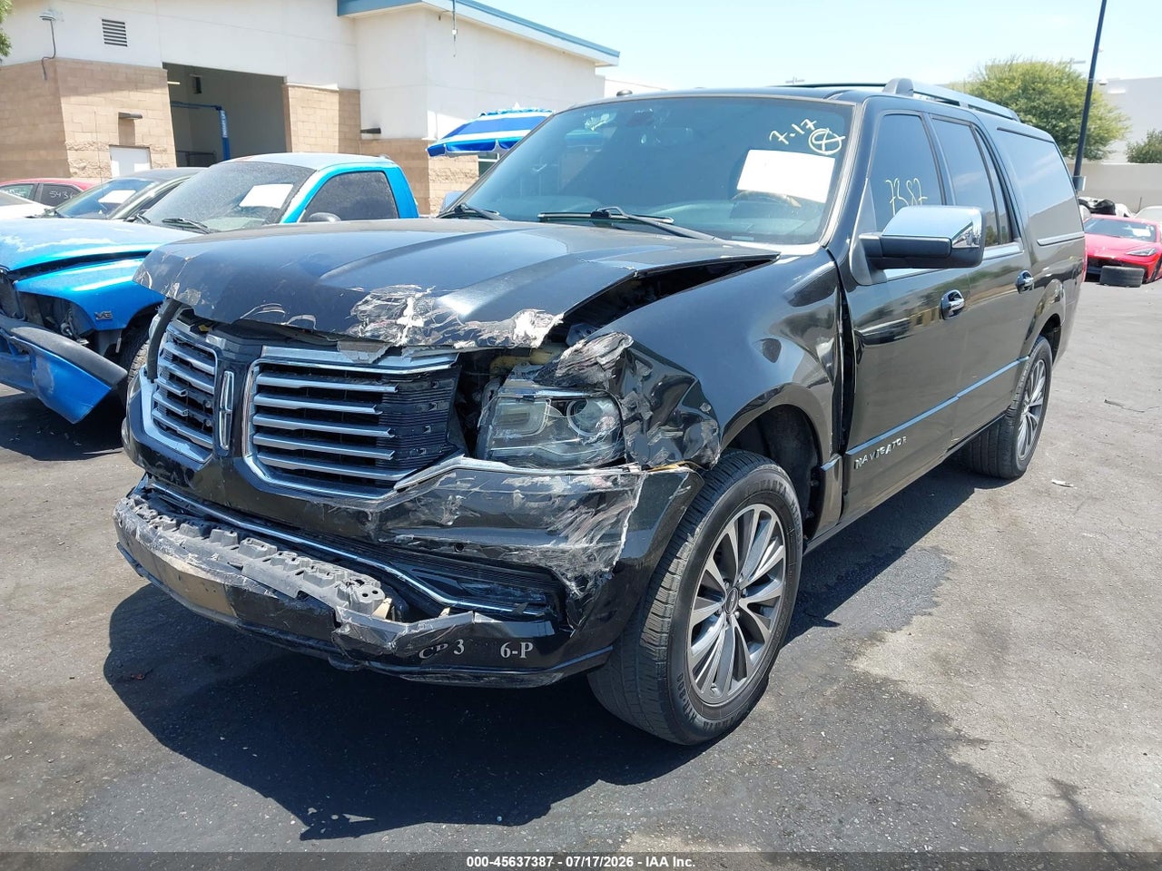 2016 LINCOLN NAVIGATOR L SELECT · 6/10