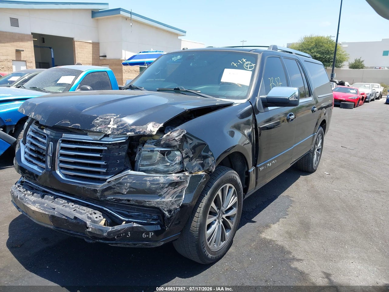 2016 LINCOLN NAVIGATOR L SELECT · 2/10