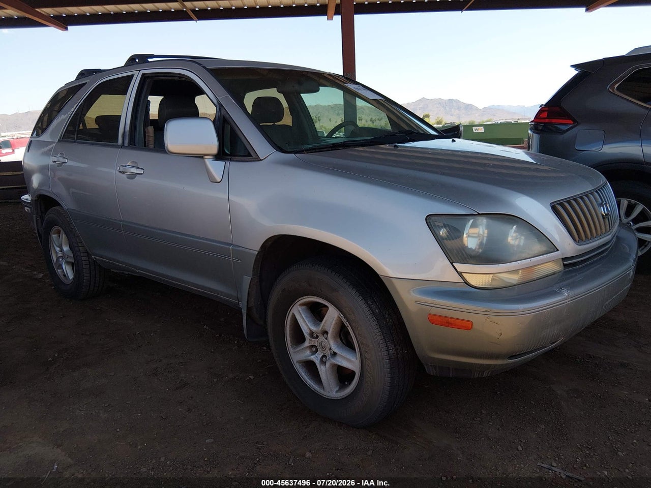 JT6GF10U0Y0****** · 2000 LEXUS RX 300