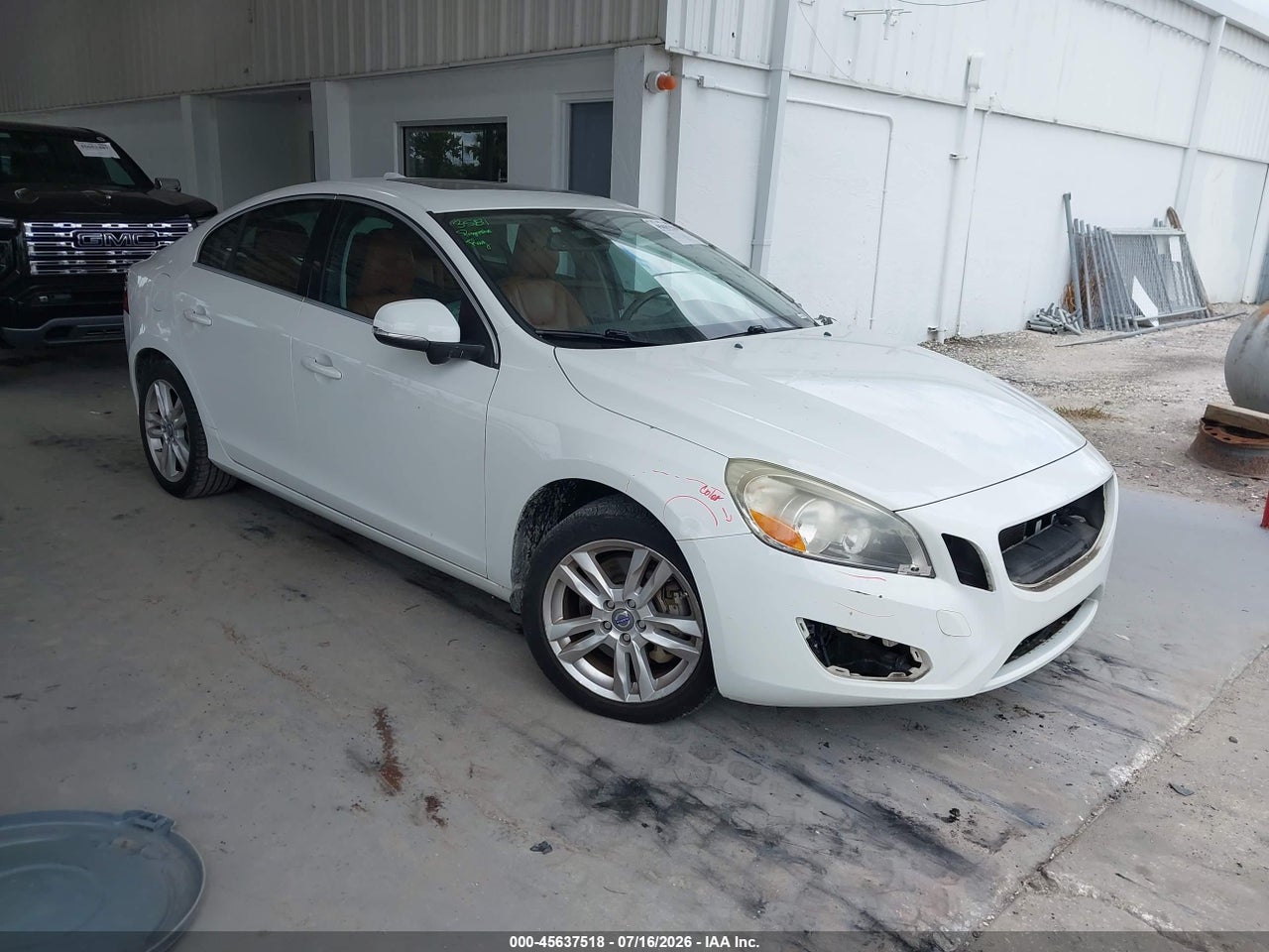 YV1622FS2C2****** · 2012 VOLVO S60 T5/T5 W/MOONROOF