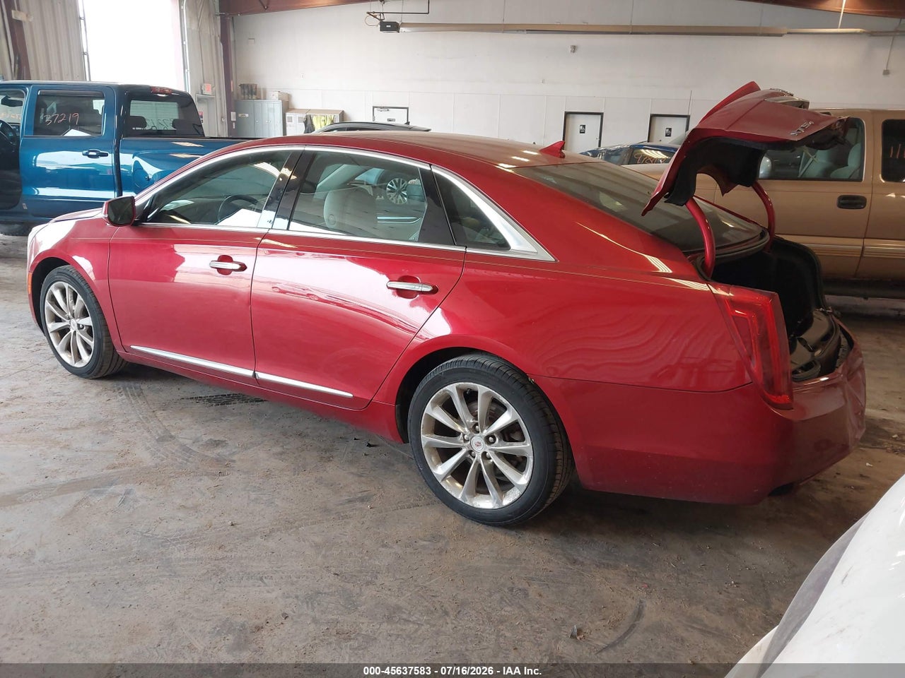 2013 CADILLAC XTS LUXURY · 3/11