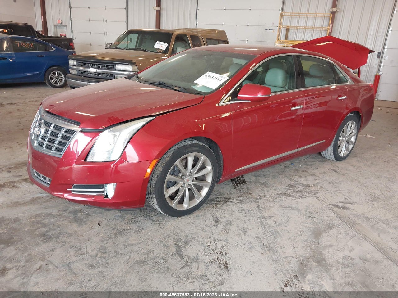 2013 CADILLAC XTS LUXURY · 2/11