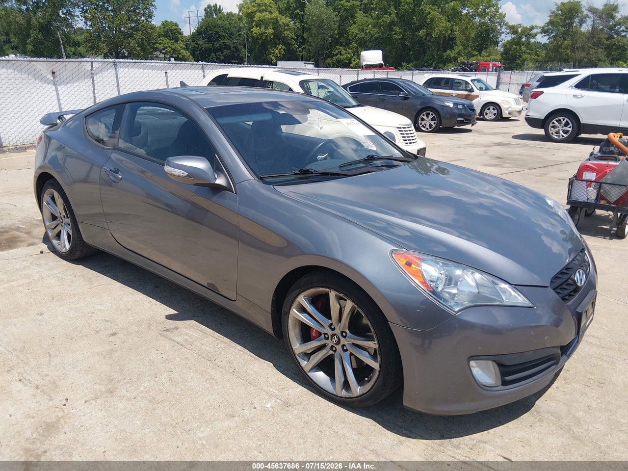 KMHHU6KH3AU****** · 2010 HYUNDAI GENESIS 3.8 TRACK
