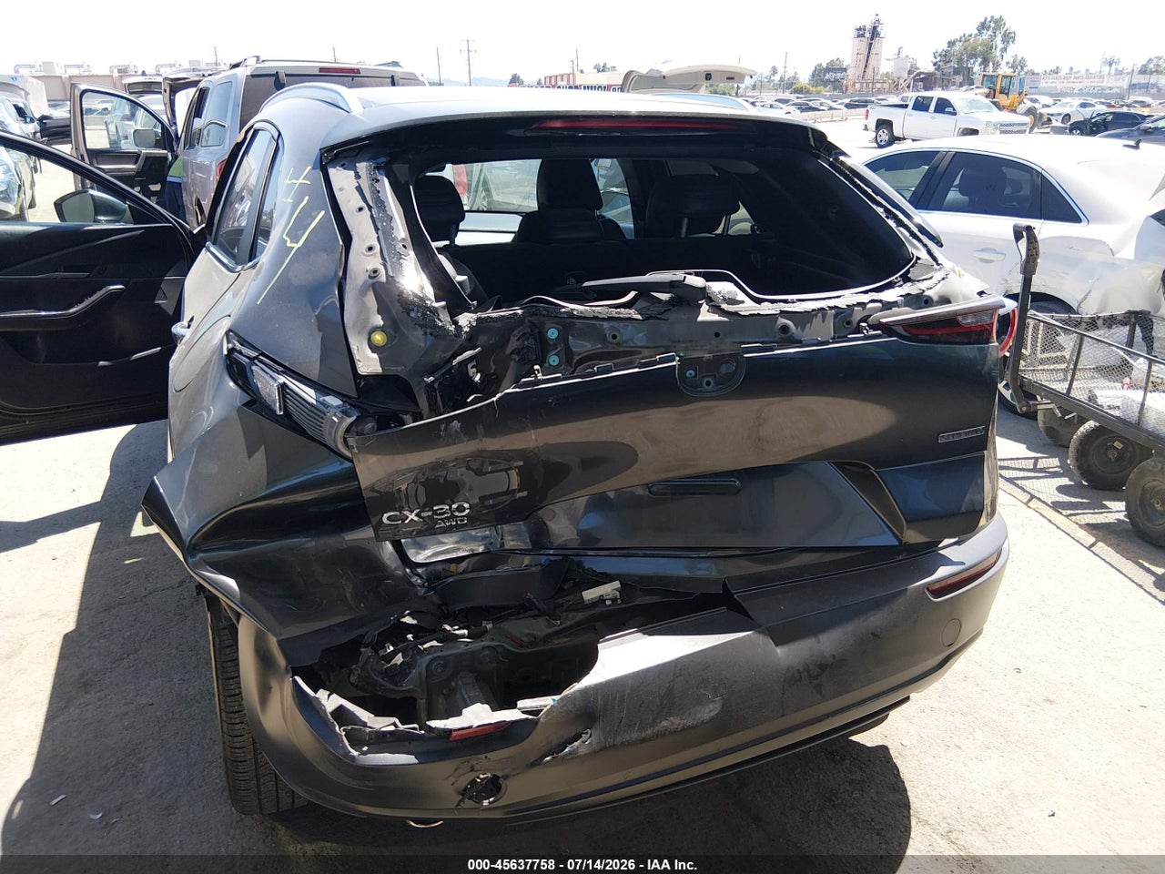 2023 MAZDA CX-30 2.5 S SELECT · 6/11