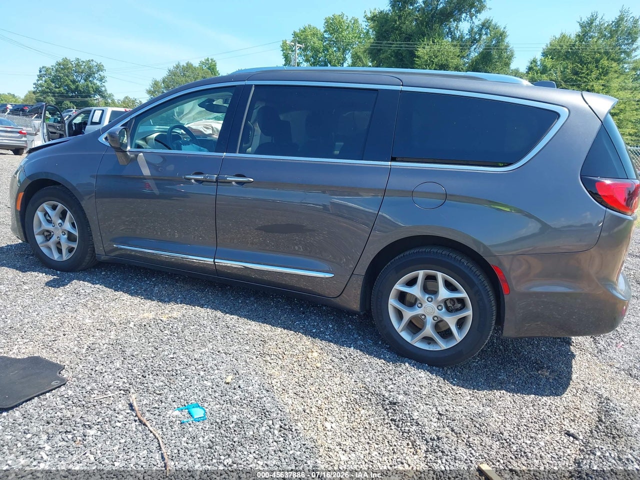 2018 CHRYSLER PACIFICA TOURING L PLUS · 3/11