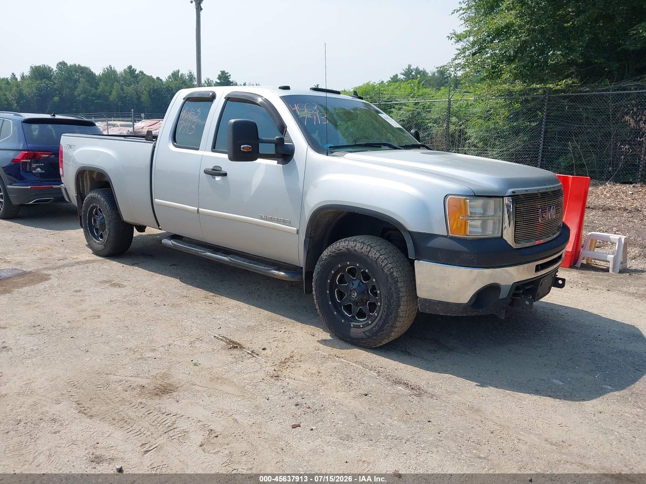1GTR2TEA8CZ****** · 2012 GMC SIERRA 1500 WORK TRUCK