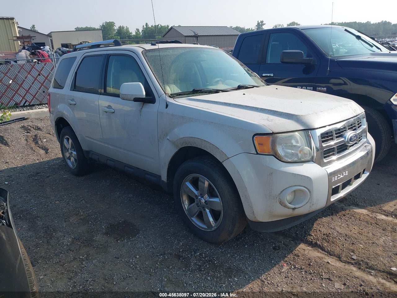 1FMCU9EG7AK****** · 2010 FORD ESCAPE LIMITED