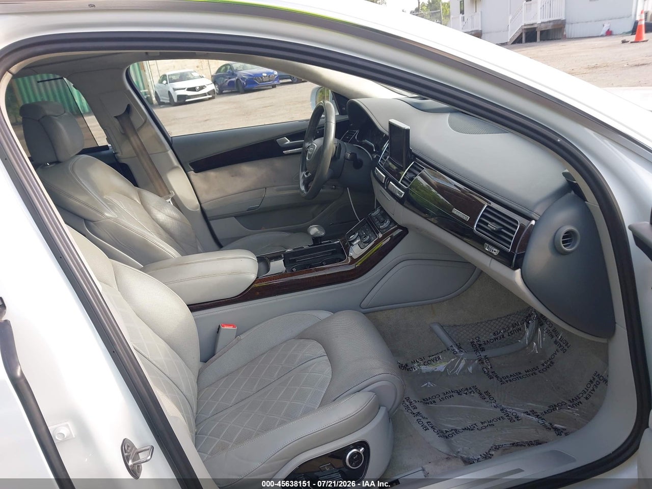 2015 AUDI A8 L 3.0T · 5/11