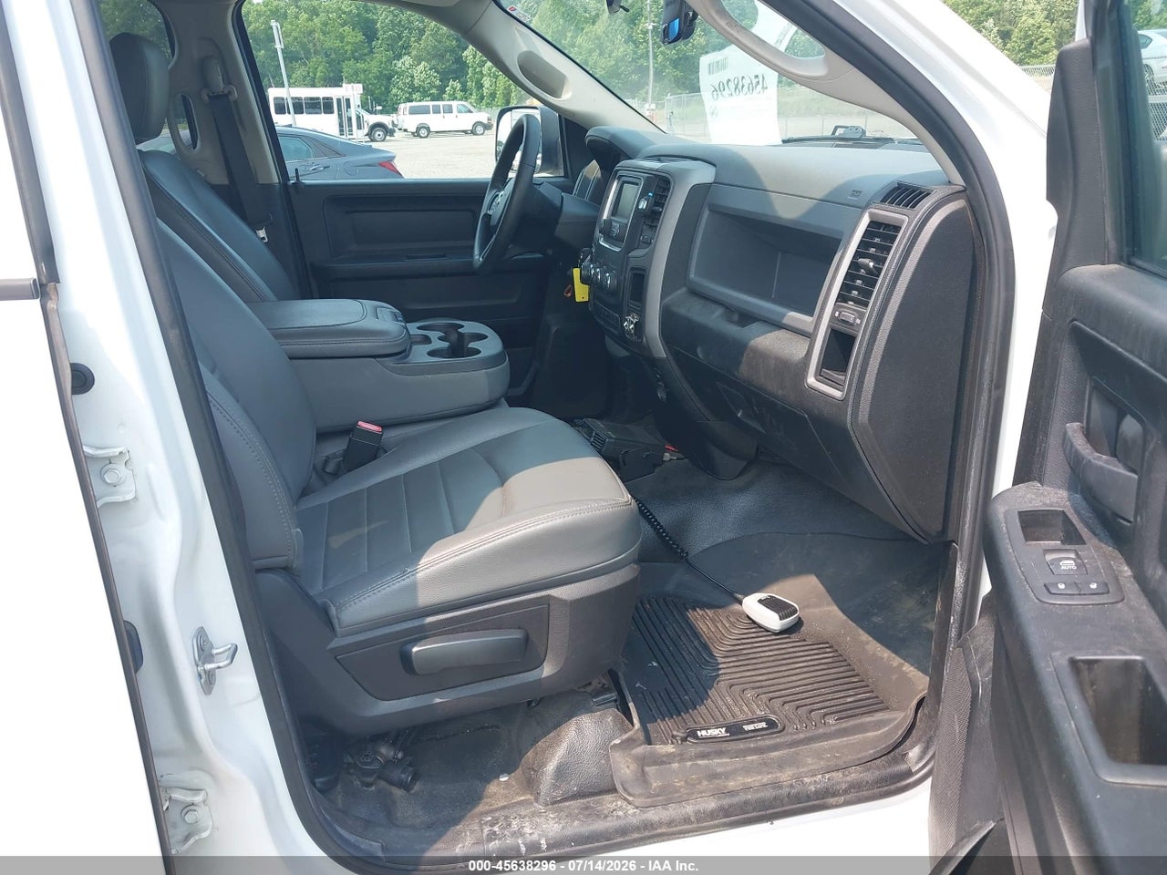 2019 RAM 1500 CLASSIC TRADESMAN  4X4 6'4 BOX · 5/11