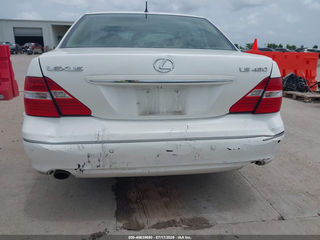 2004 LEXUS LS 430 · 6/11