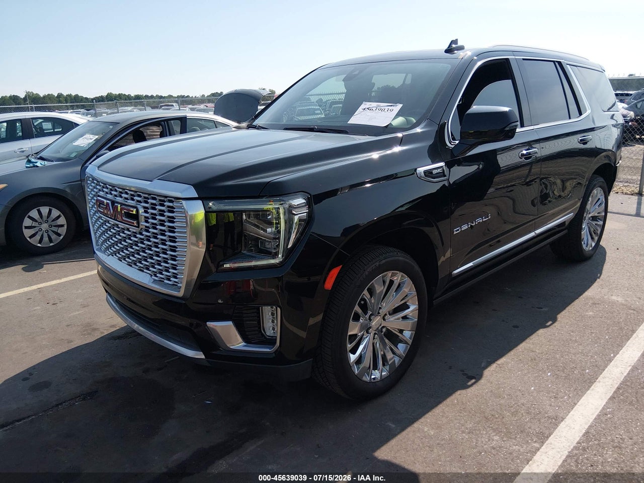 2021 GMC YUKON 4WD DENALI · 2/11