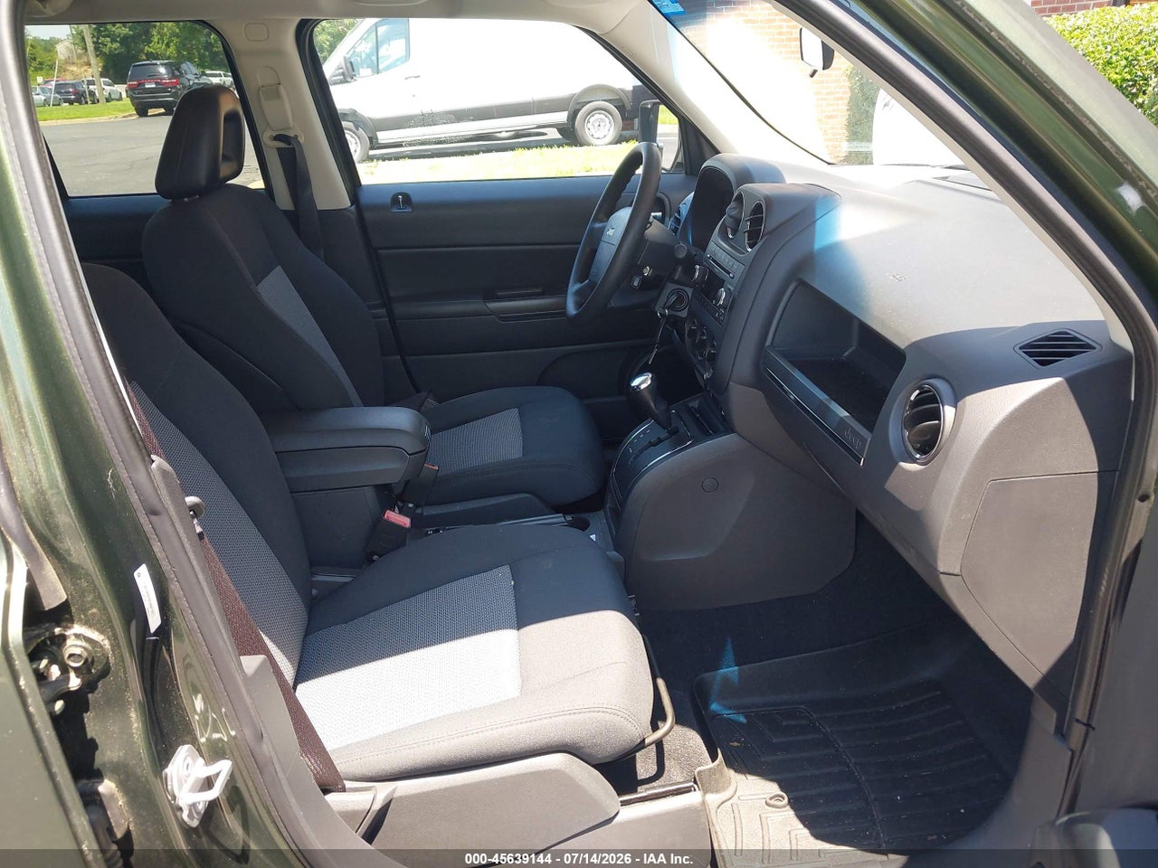 2009 JEEP PATRIOT SPORT · 5/10