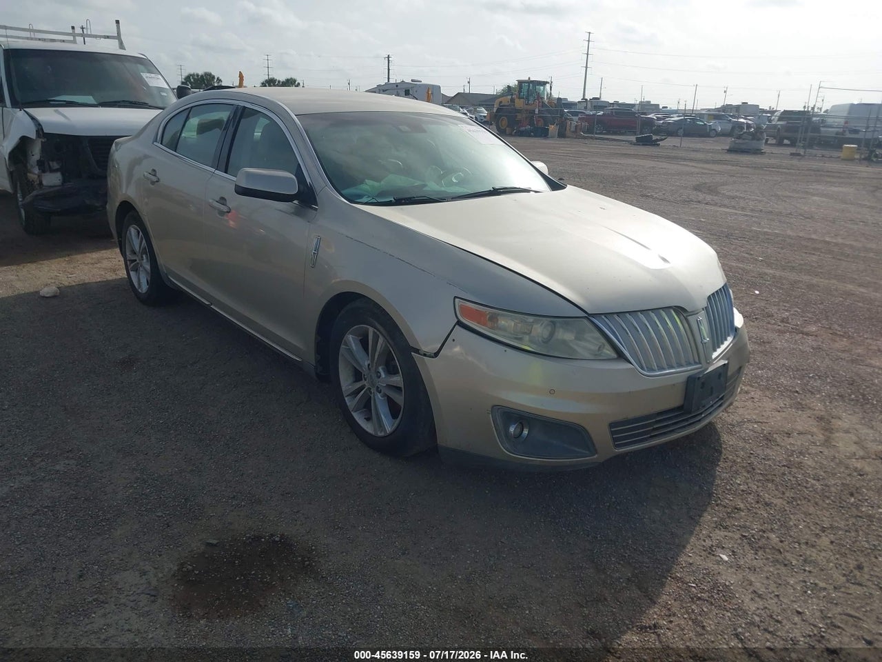 1LNHL9DR0BG****** · 2011 LINCOLN MKS