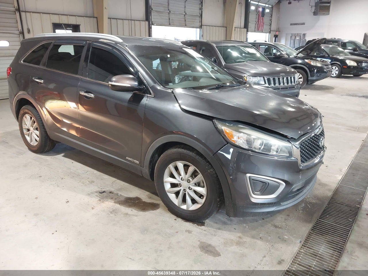 5XYPGDA54HG****** · 2017 KIA SORENTO 3.3L LX