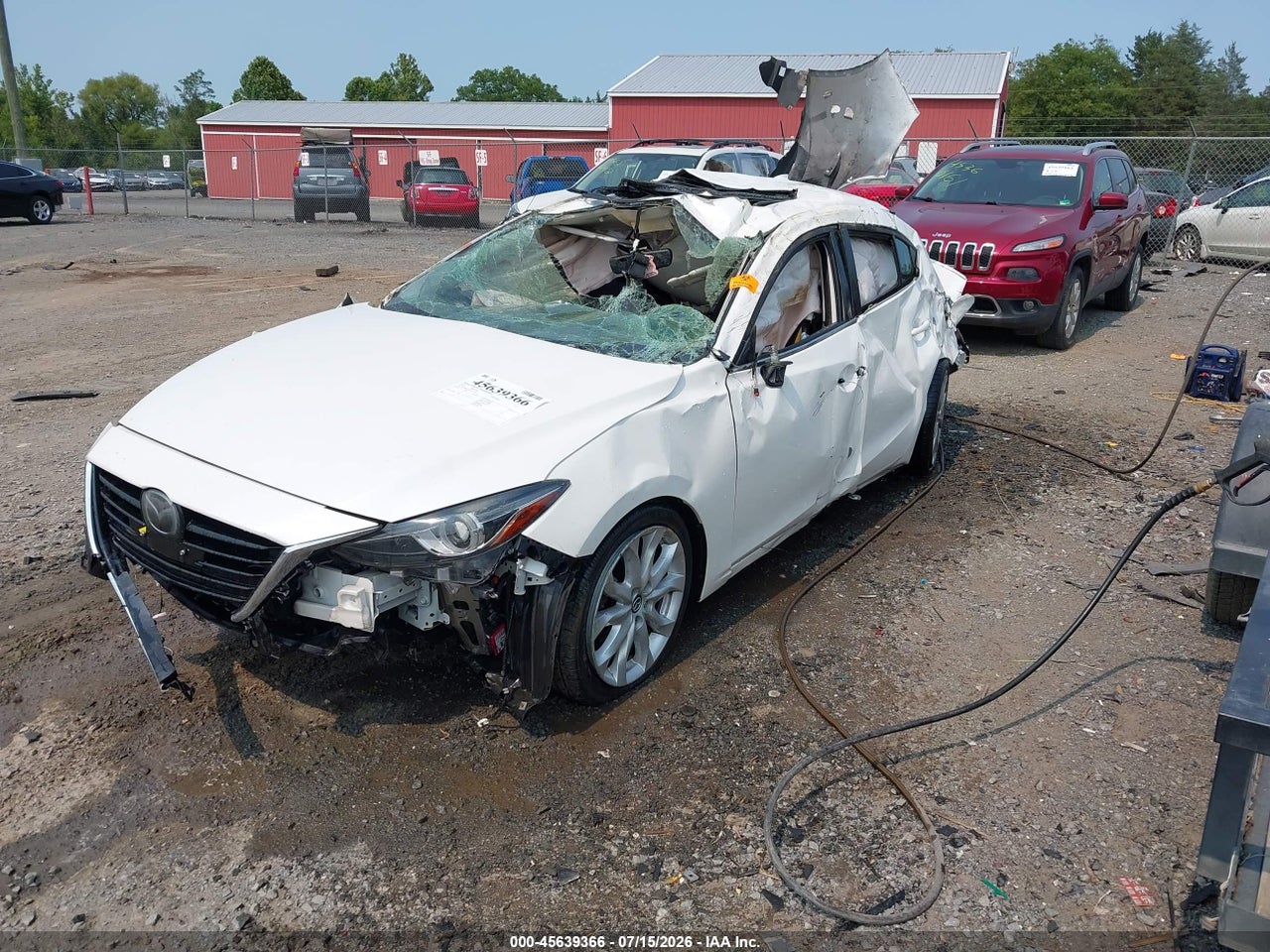 2014 MAZDA MAZDA3 S GRAND TOURING · 2/10