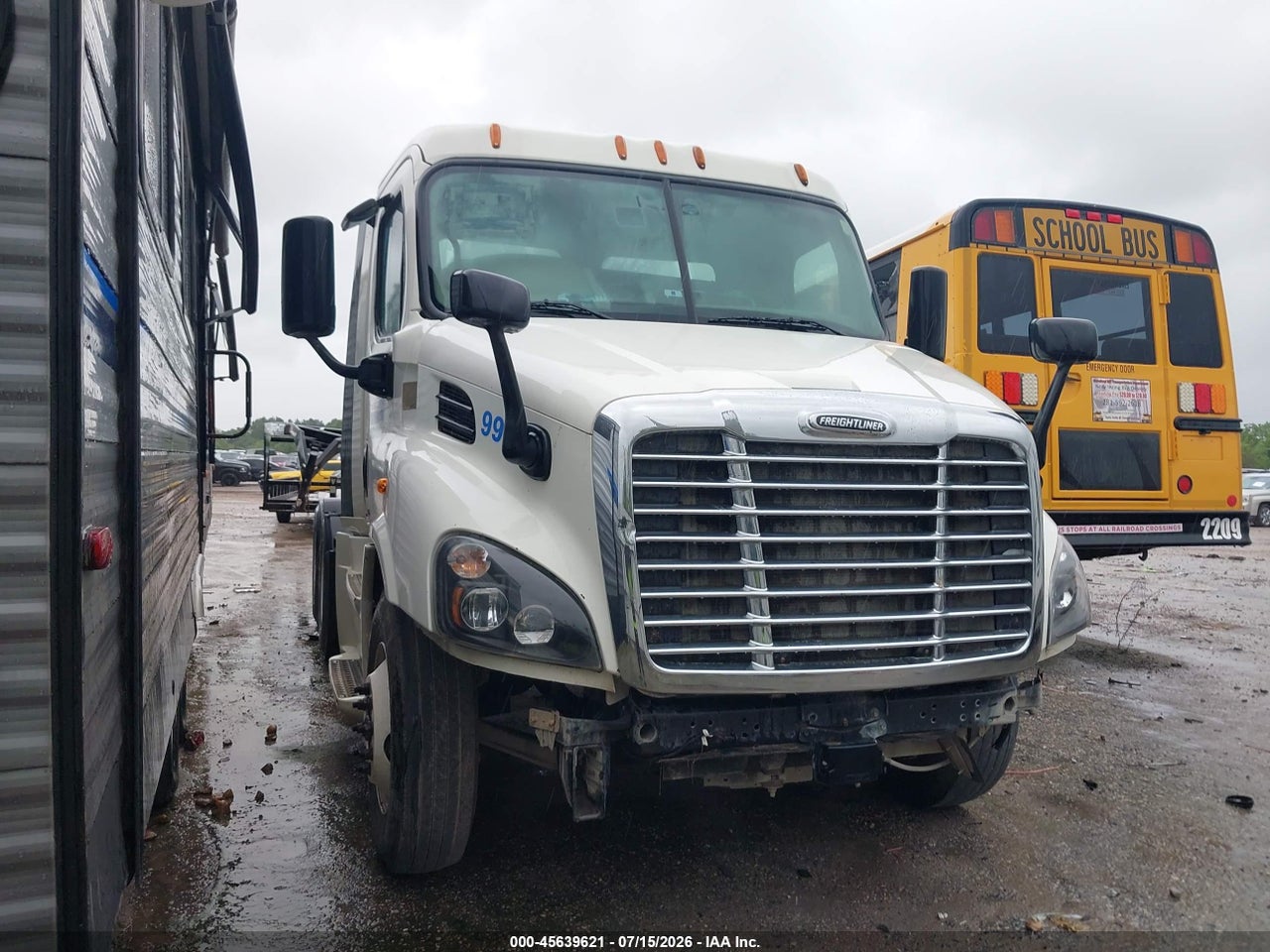 3AKJGBDV4FD****** · 2015 FREIGHTLINER CASCADIA 113