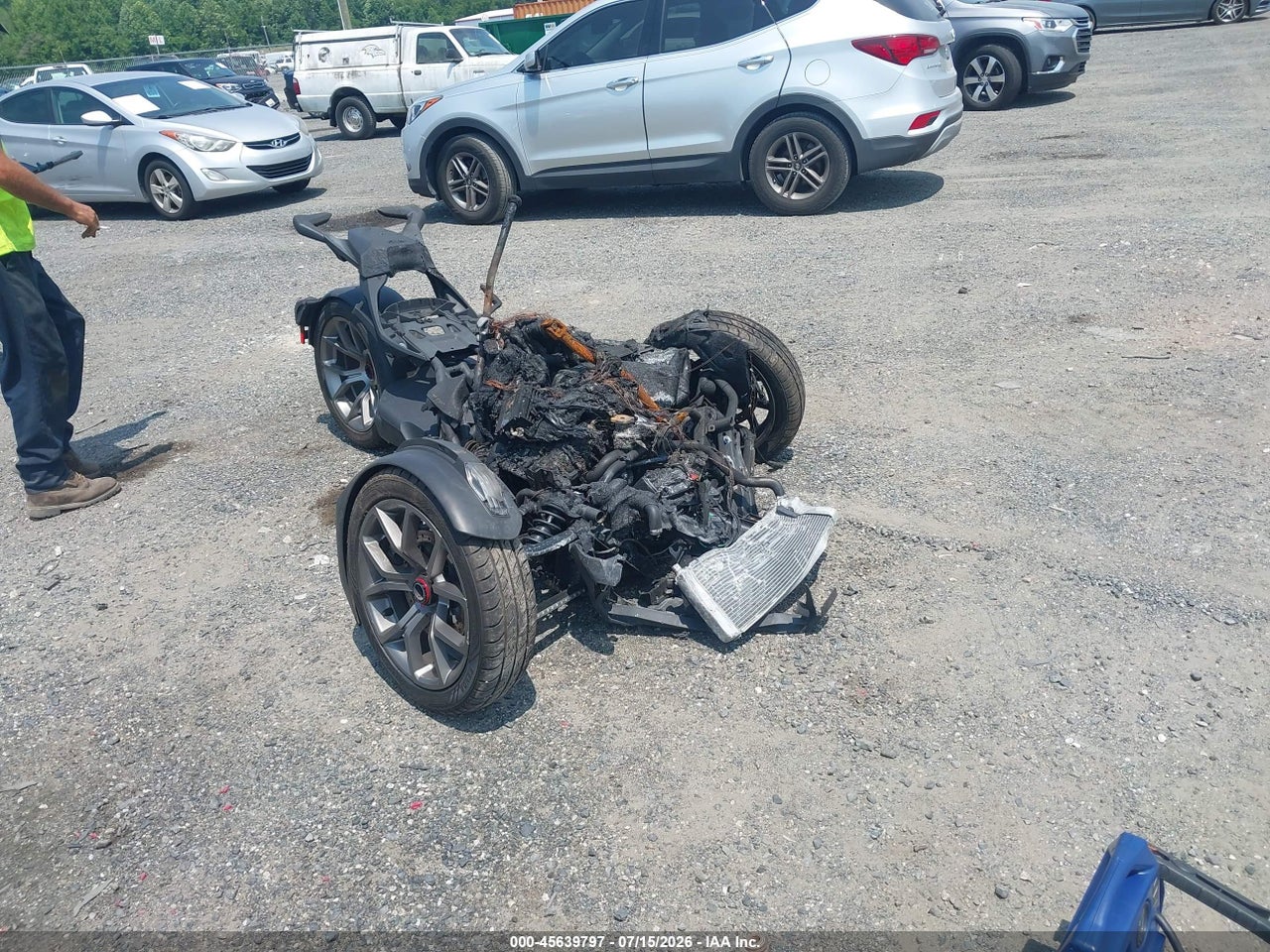 3JB2FEF41RJ****** · 2024 CAN-AM RYKER