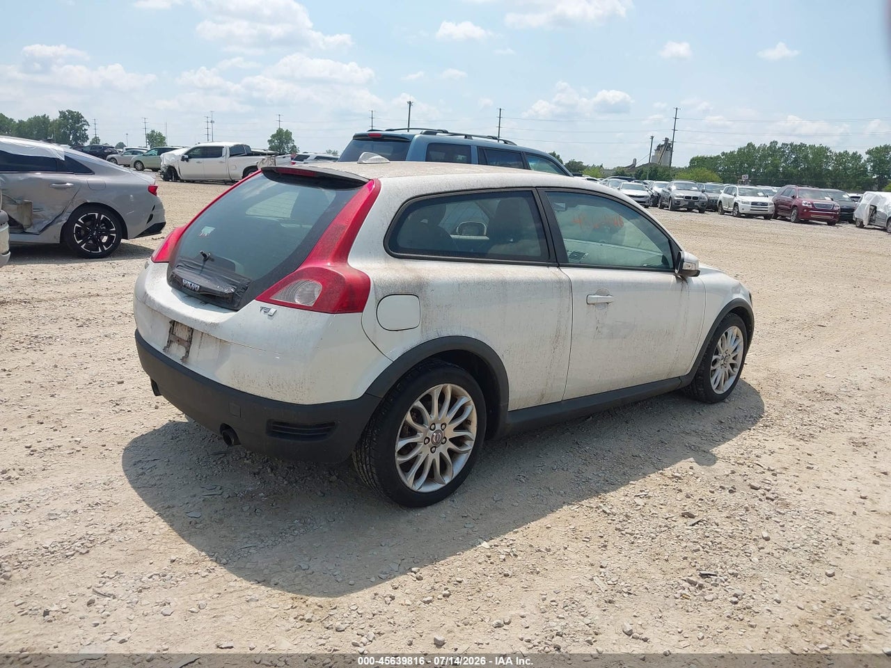 2008 VOLVO C30 T5 R-DESIGN/T5 VERSION 1.0/T5 VERSION 2.0 · 4/11