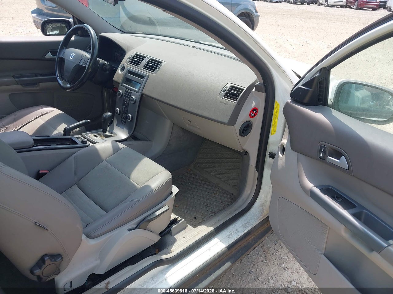 2008 VOLVO C30 T5 R-DESIGN/T5 VERSION 1.0/T5 VERSION 2.0 · 5/11