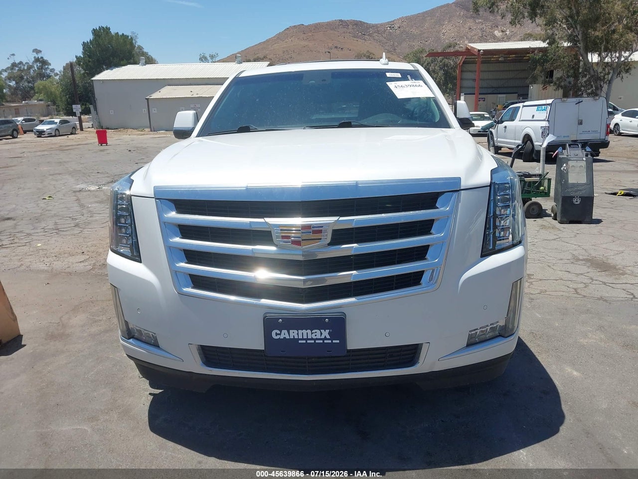 2017 CADILLAC ESCALADE LUXURY · 6/11