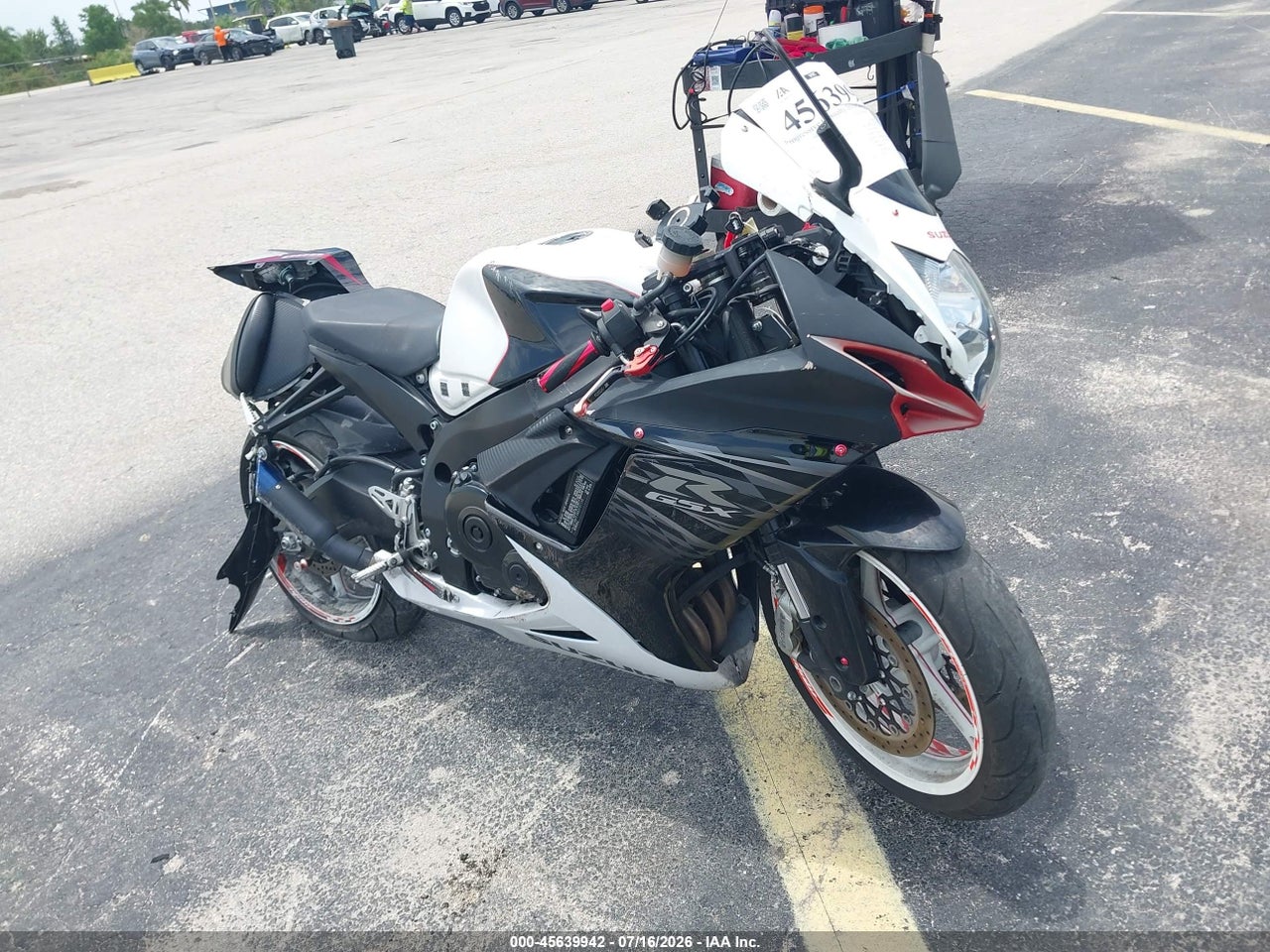 JS1GN7FA8D2****** · 2013 SUZUKI GSX-R600