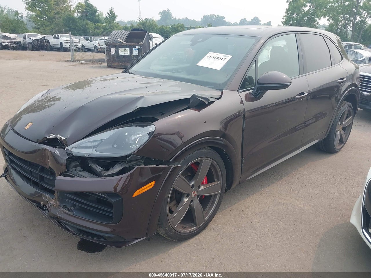 2022 PORSCHE CAYENNE GTS · 2/11