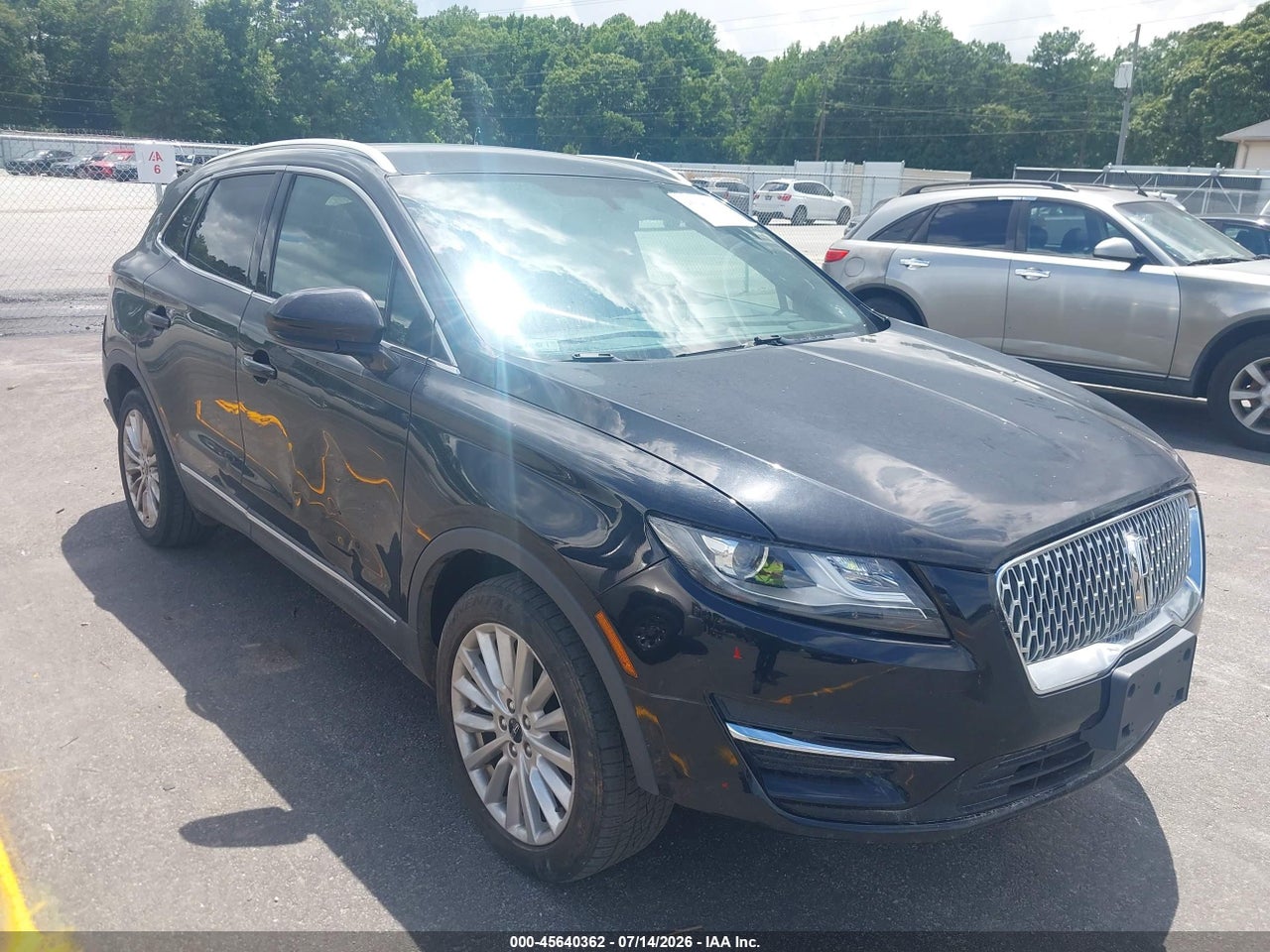 5LMCJ1D98KU****** · 2019 LINCOLN MKC STANDARD
