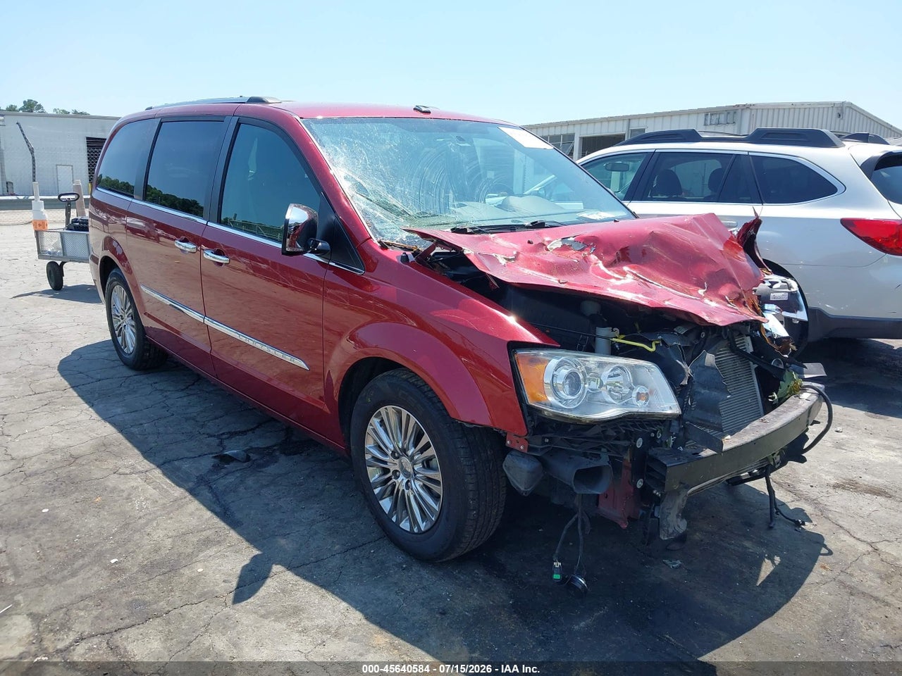 2A4RR6DG3BR****** · 2011 CHRYSLER TOWN &amp; COUNTRY LIMITED