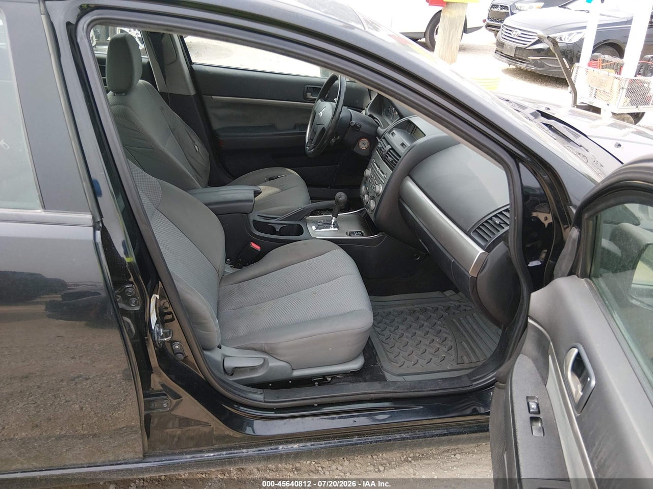 2011 MITSUBISHI GALANT FE · 5/11