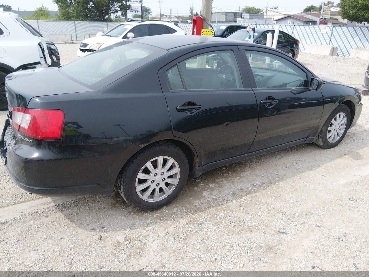 2011 MITSUBISHI GALANT FE · 4/11