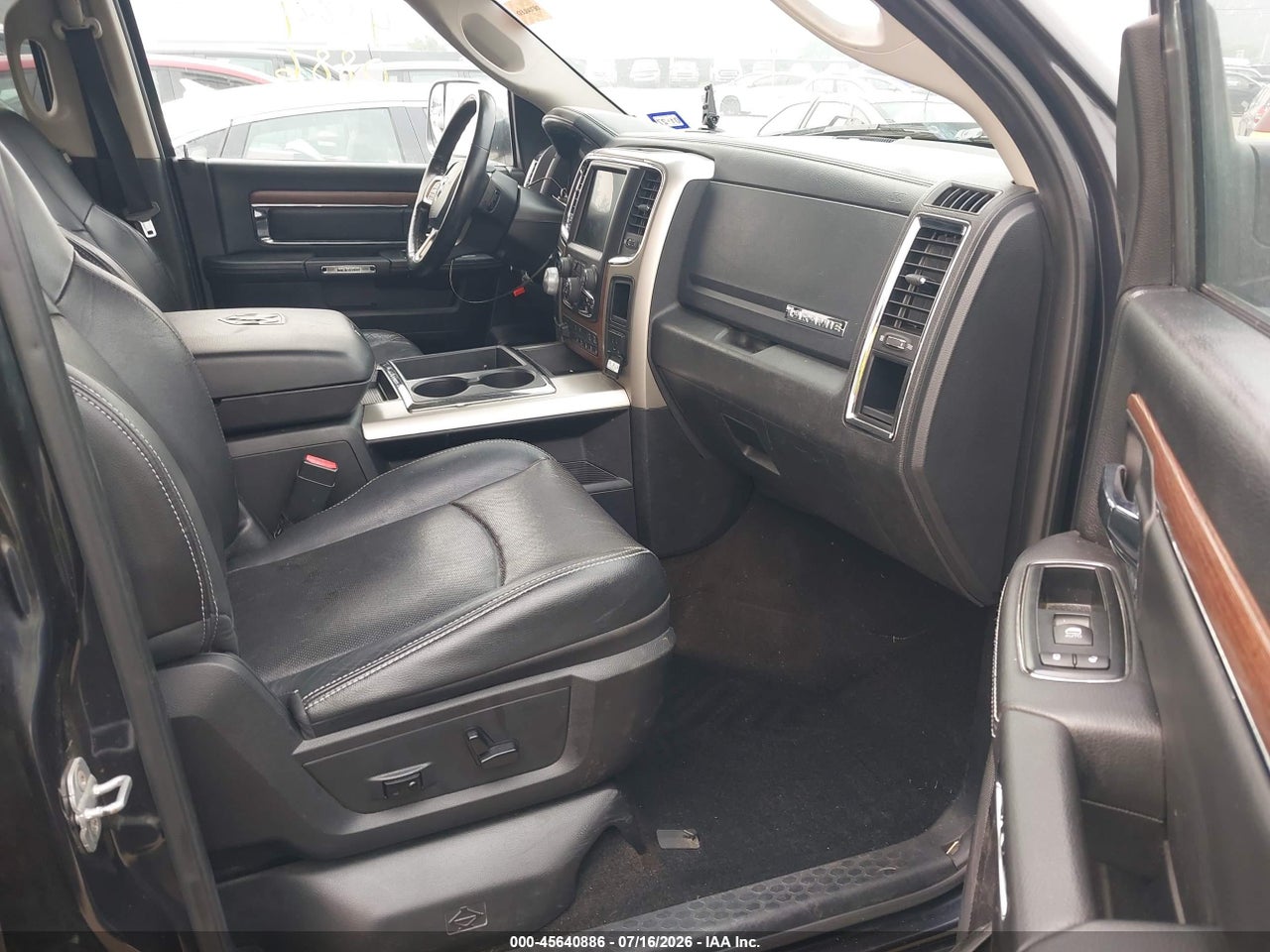 2014 RAM 1500 LARAMIE · 5/11