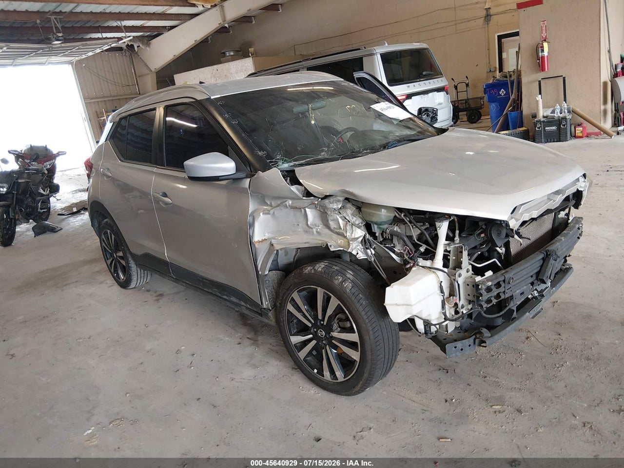 3N1CP5CV2LL****** · 2020 NISSAN KICKS SV XTRONIC CVT