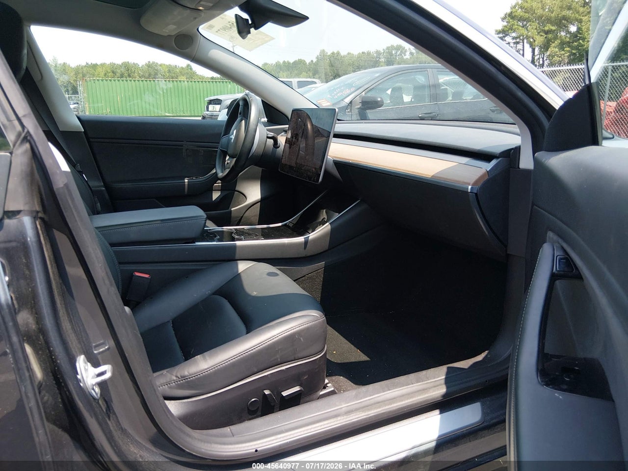 5YJ3E1EB2JF****** · 2018 TESLA MODEL 3 LONG RANGE/PERFORMANCE · 5/11