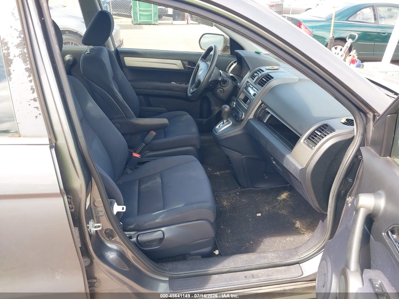 2011 HONDA CR-V LX · 5/11