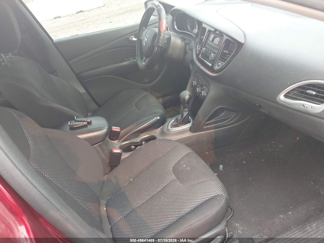 2015 DODGE DART SE · 5/11