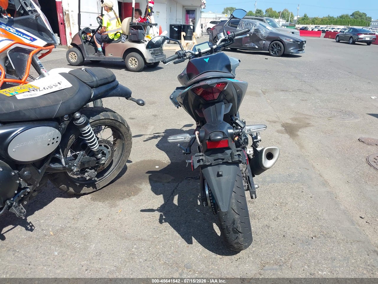 2023 YAMAHA MT-03 · 6/11